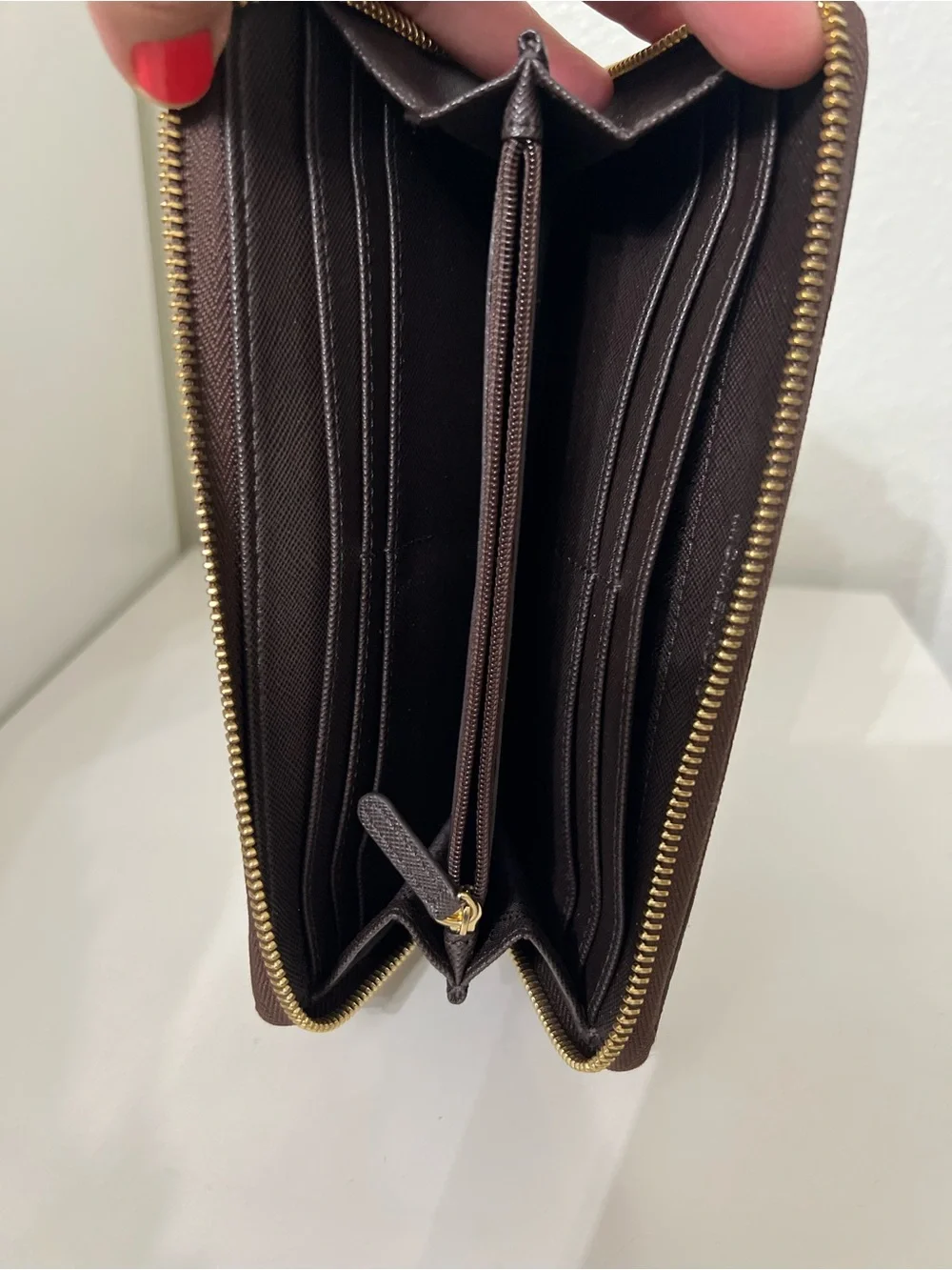 Michael Kors preowned Orange and Olive Camo Zip Wallet - Picture 8 of 9